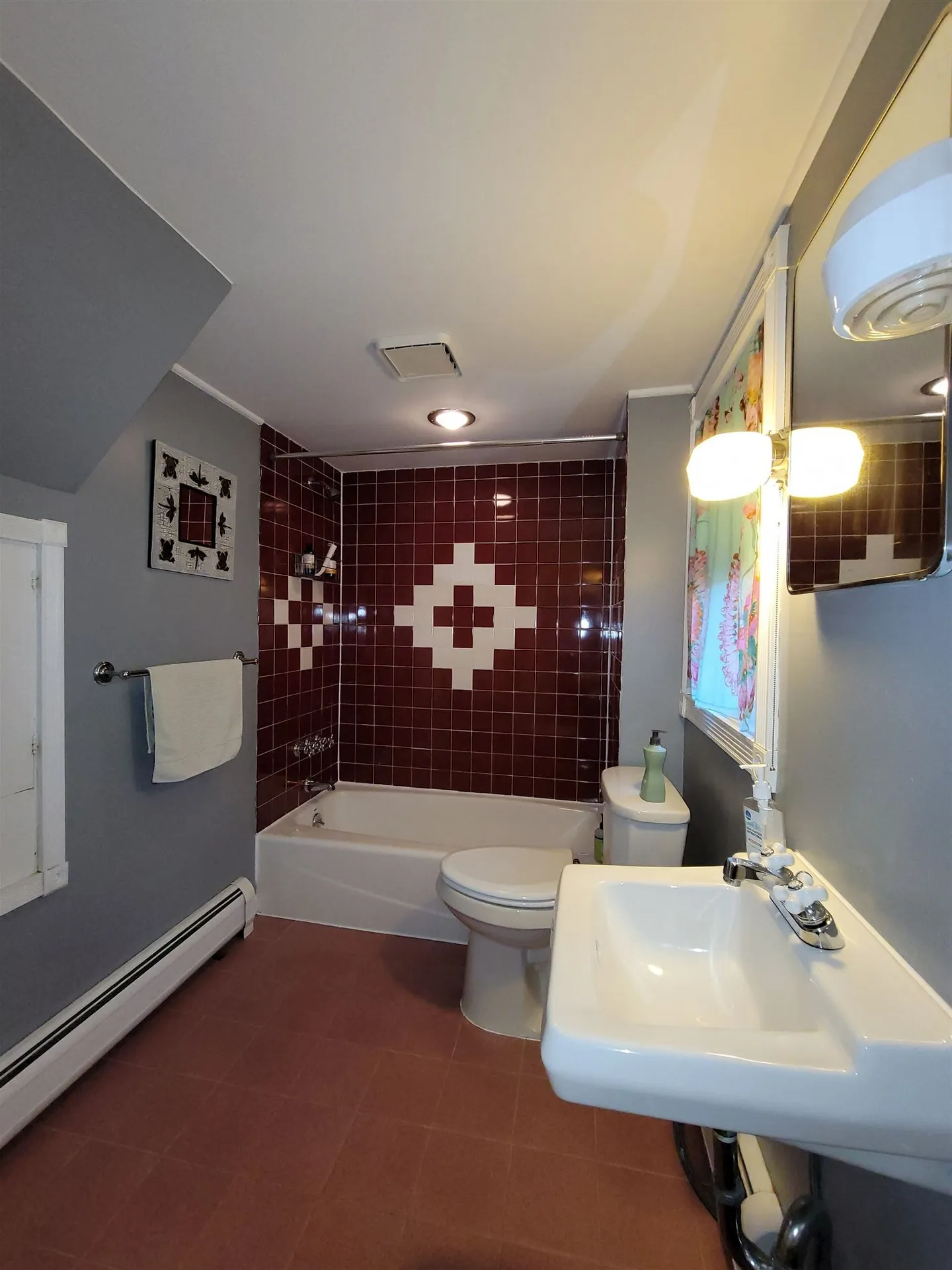 9 Hutchins Street Concord NH 03301