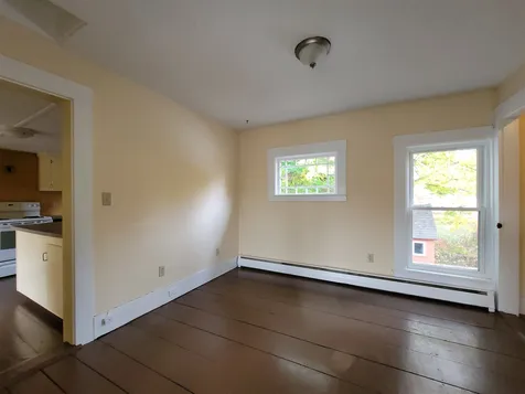 9 Hutchins Street Concord NH 03301