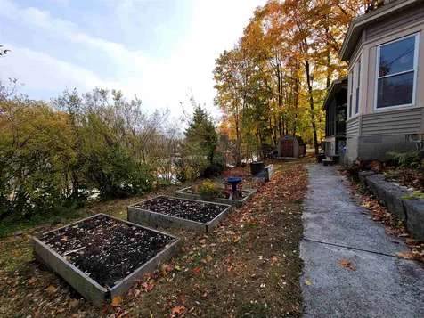 9 Hutchins Street Concord NH 03301