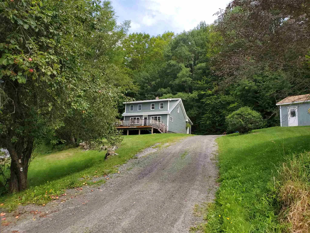 44 Powder Spring Road Topsham VT 05076