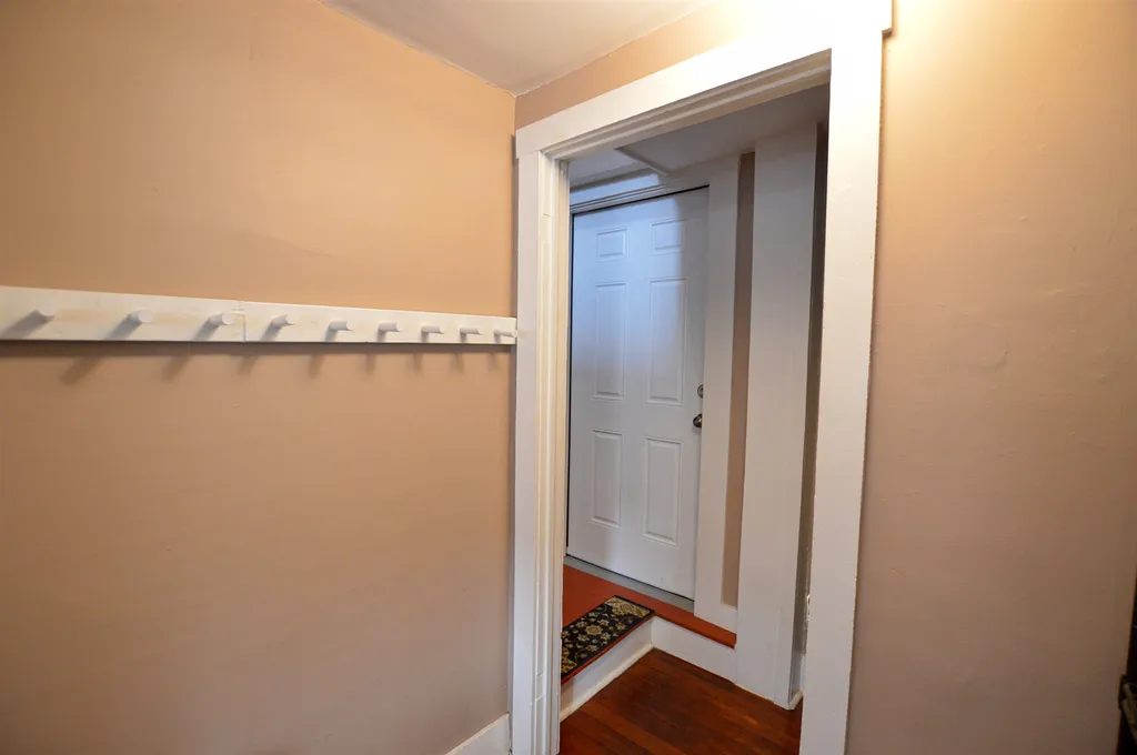 9 W Main Street Ludlow VT 05149