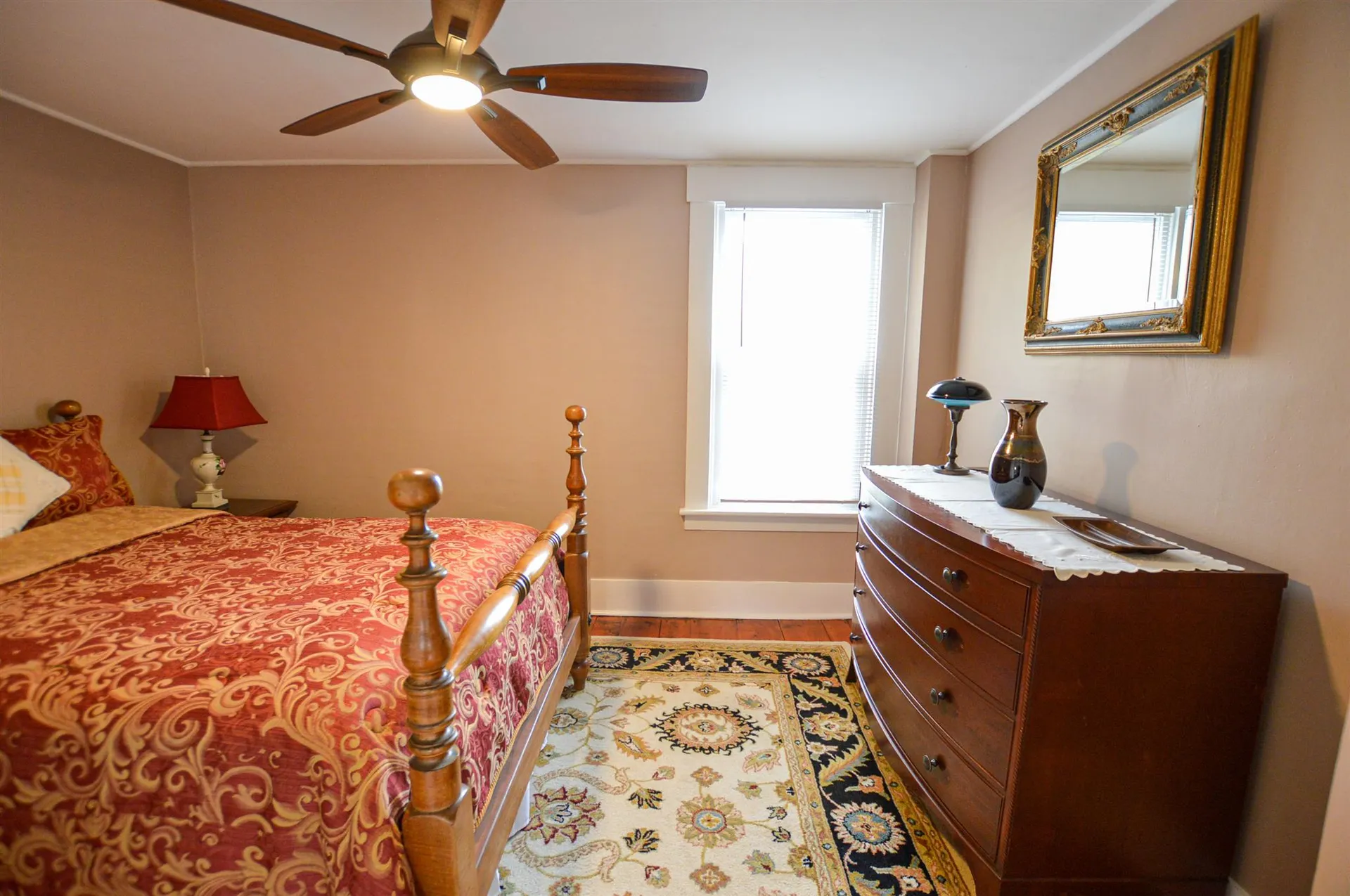 9 W Main Street Ludlow VT 05149