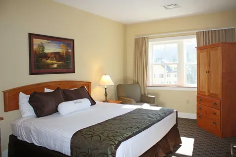 417/419 Qtr. Iv Jackson Gore Inn Ludlow VT 05149