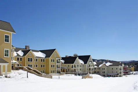 417/419 Qtr. Iv Jackson Gore Inn Ludlow VT 05149