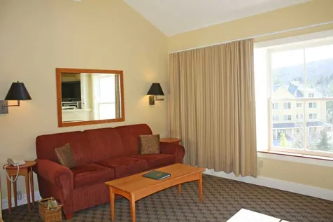 417/419 Qtr. Iv Jackson Gore Inn Ludlow VT 05149