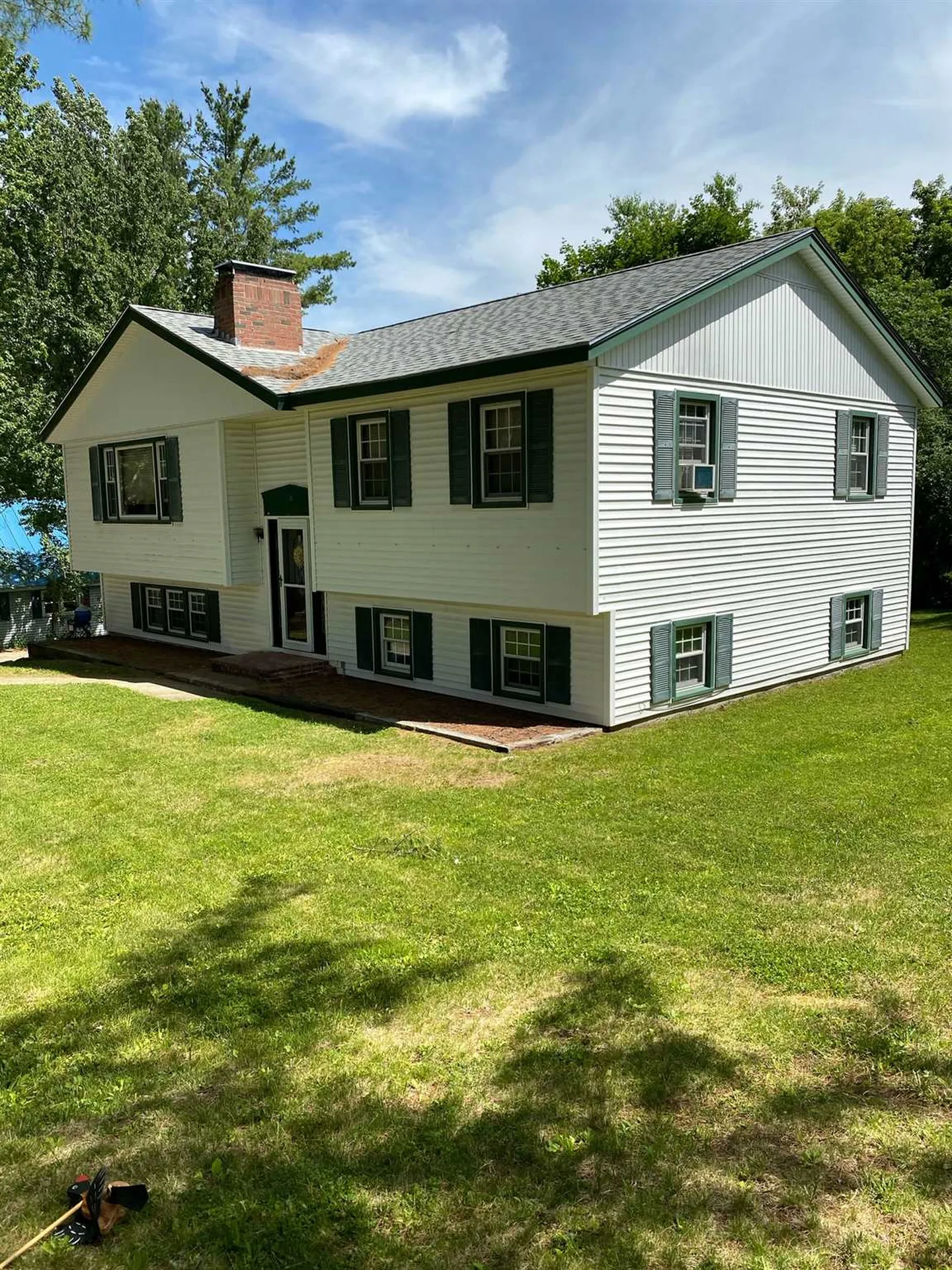 6 Webster Avenue Claremont NH 03743