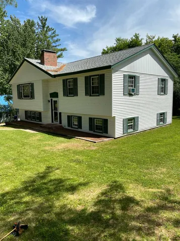 6 Webster Avenue Claremont NH 03743