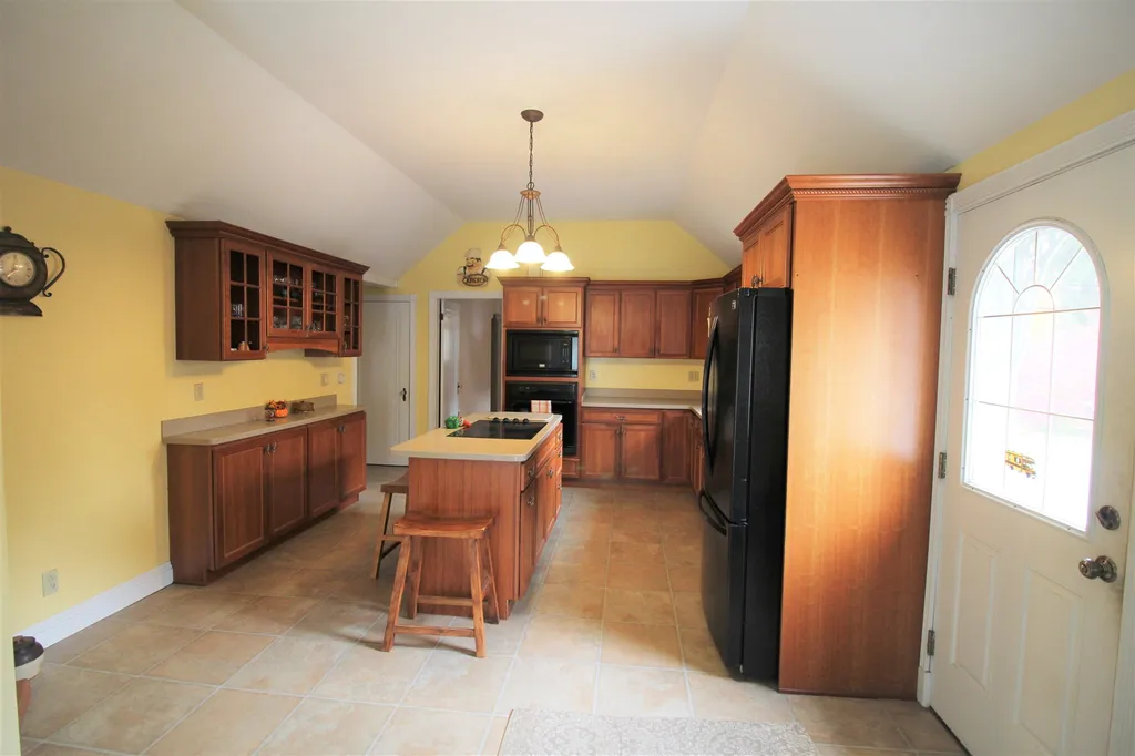 424 Portland Street Rochester NH 03867