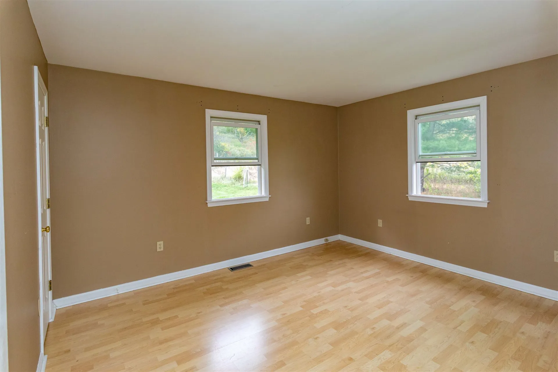 7740 Spear Street Charlotte VT 05445