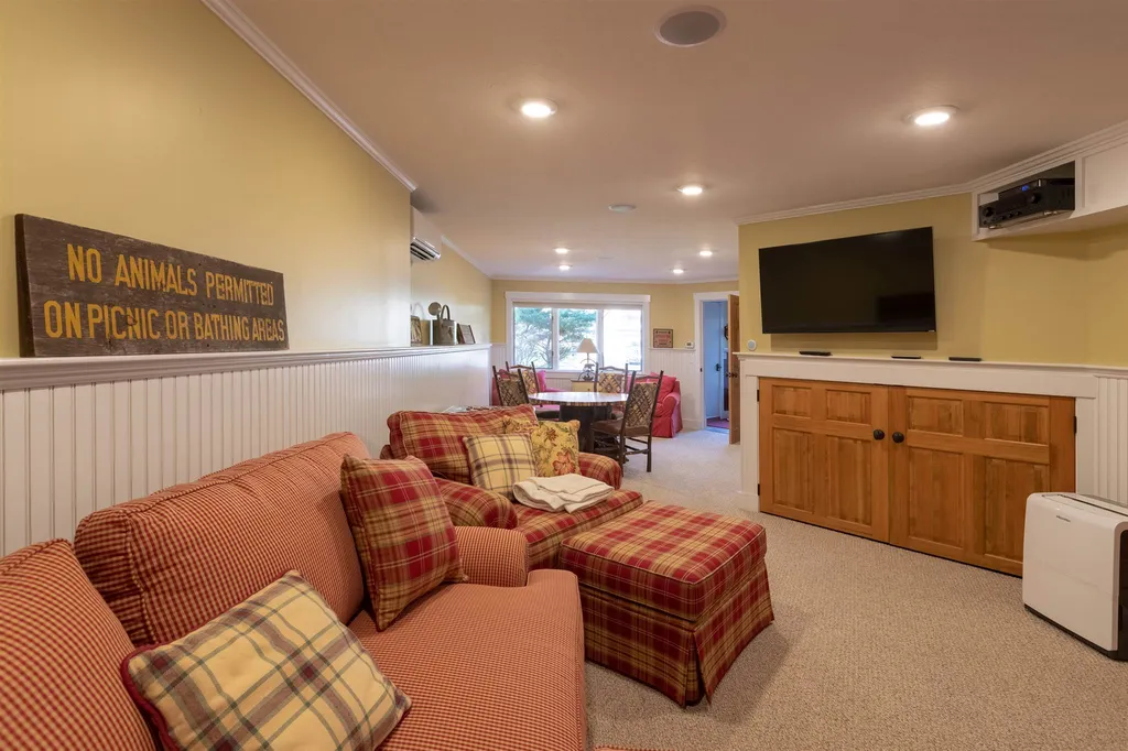 52 Bunker Lane Lincoln NH 03262