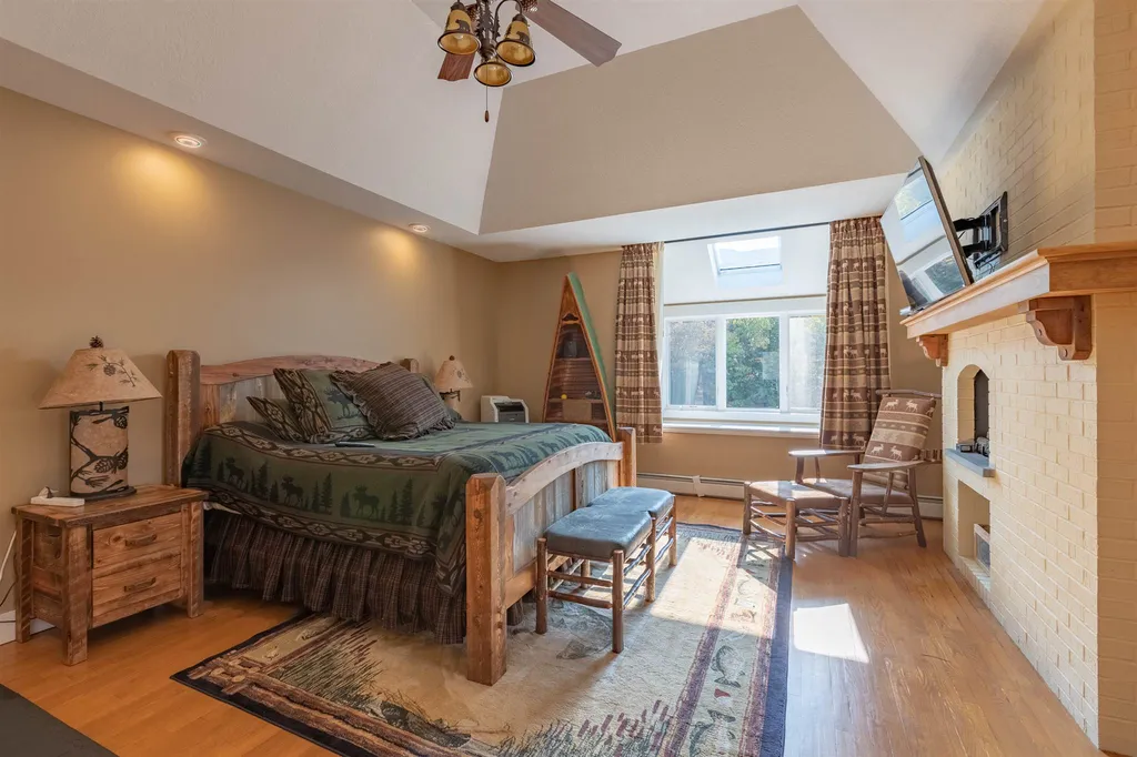 52 Bunker Lane Lincoln NH 03262