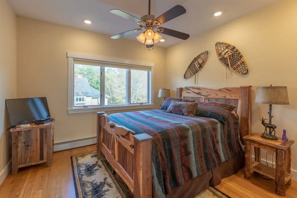 52 Bunker Lane Lincoln NH 03262