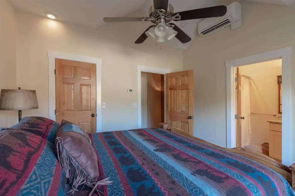 52 Bunker Lane Lincoln NH 03262