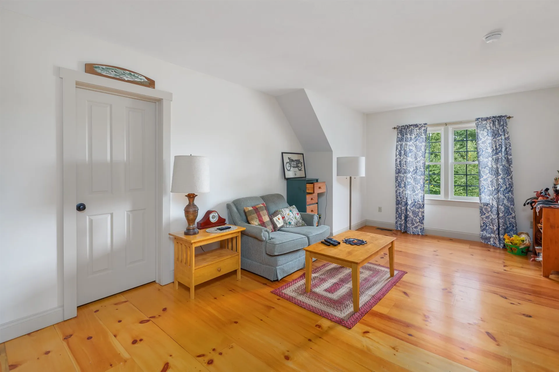 11 Susan Road New Boston NH 03070