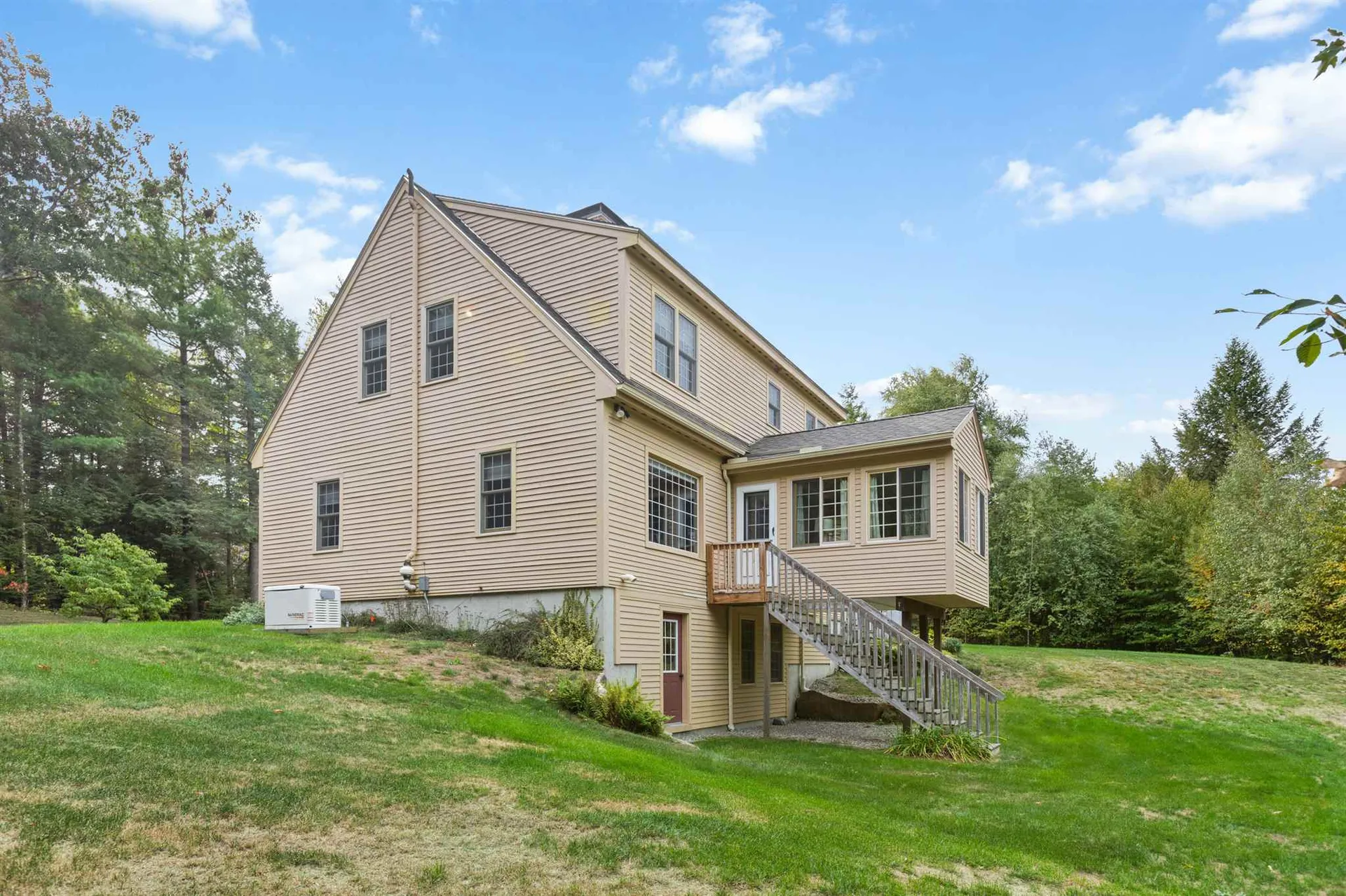11 Susan Road New Boston NH 03070