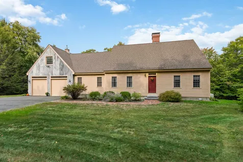 11 Susan Road New Boston NH 03070