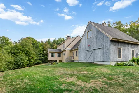 11 Susan Road New Boston NH 03070
