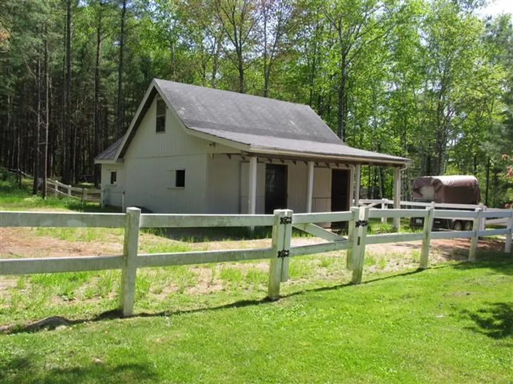 89 Blaisdell Hill Road Sutton NH 03221