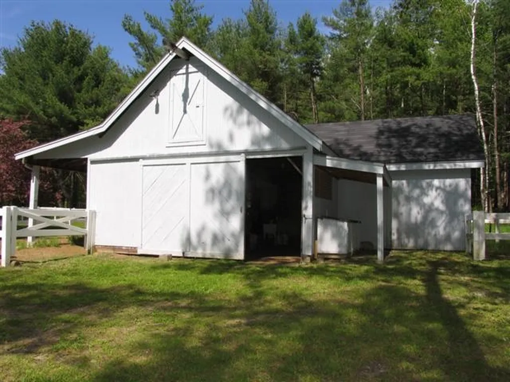 89 Blaisdell Hill Road Sutton NH 03221