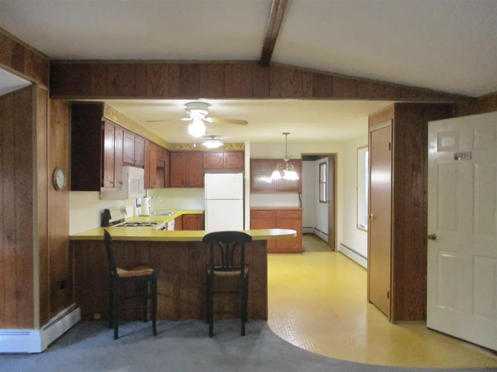 72 Cynthia Circle Seabrook NH 03874