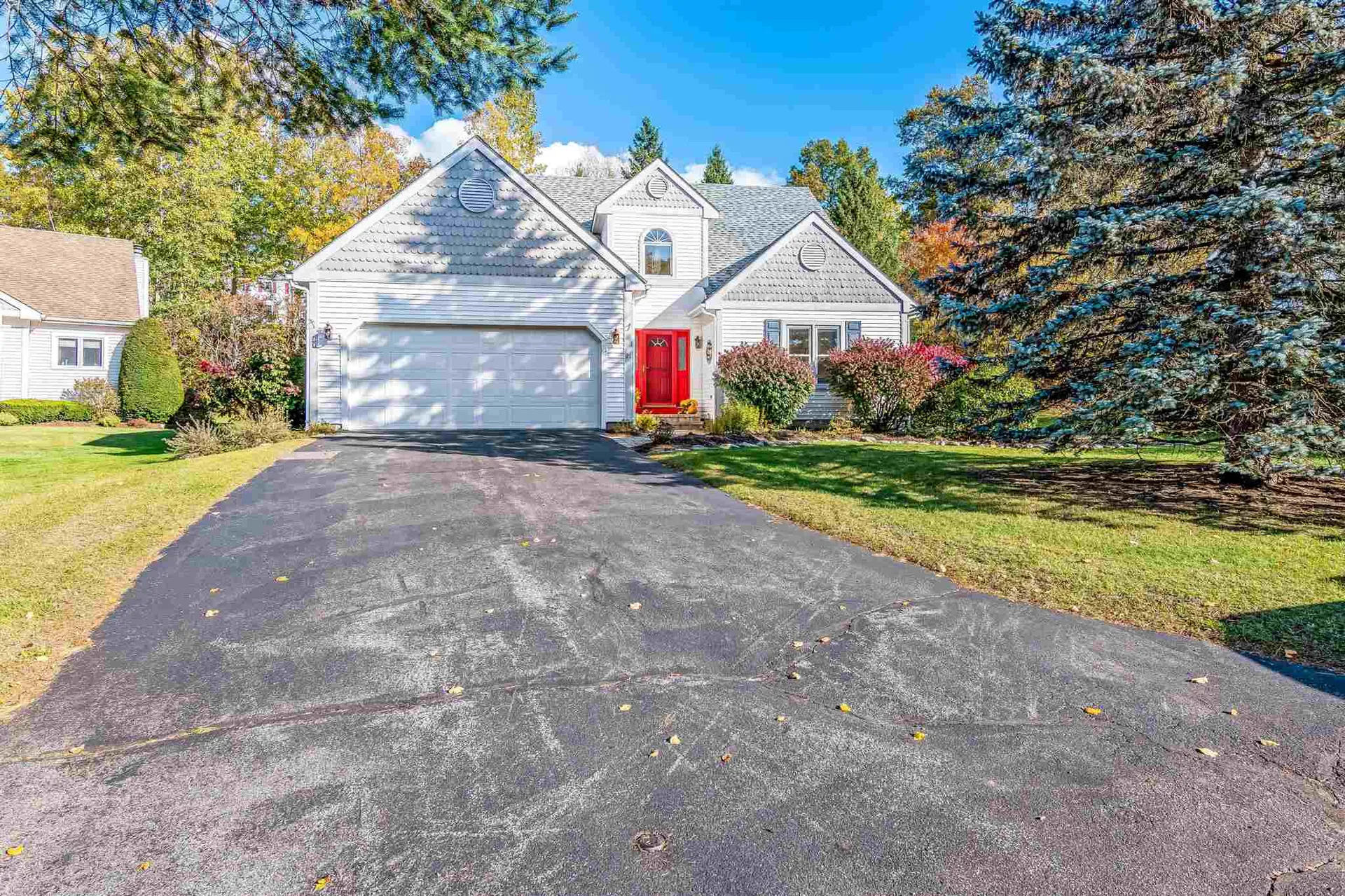 21 Walnut Lane Essex VT 05452