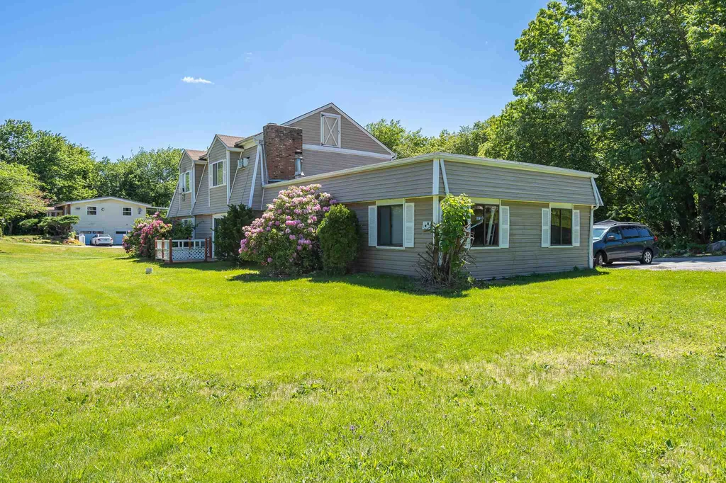 2 Jacob Avenue Hooksett NH 03106