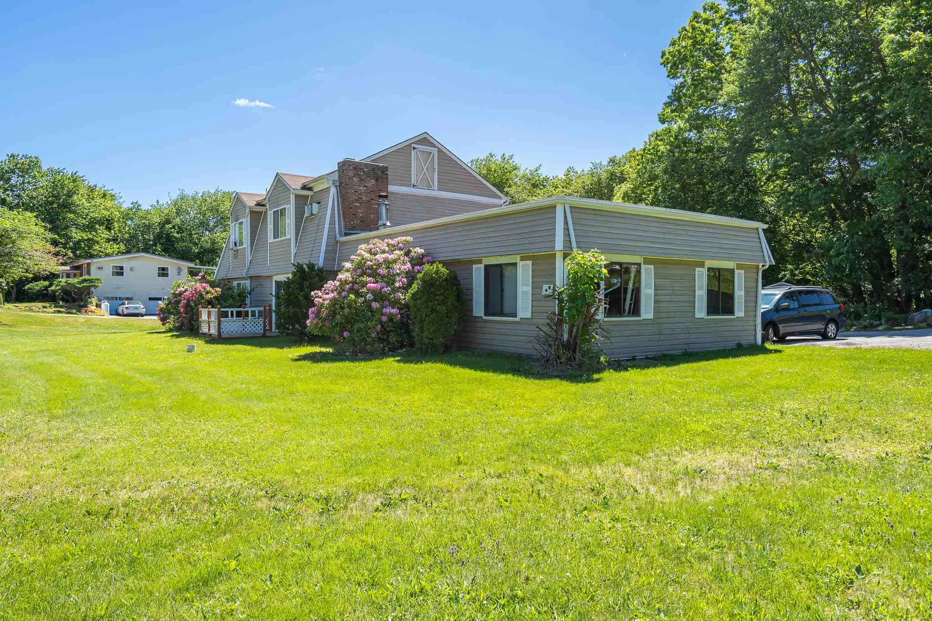 2 Jacob Avenue Hooksett NH 03106