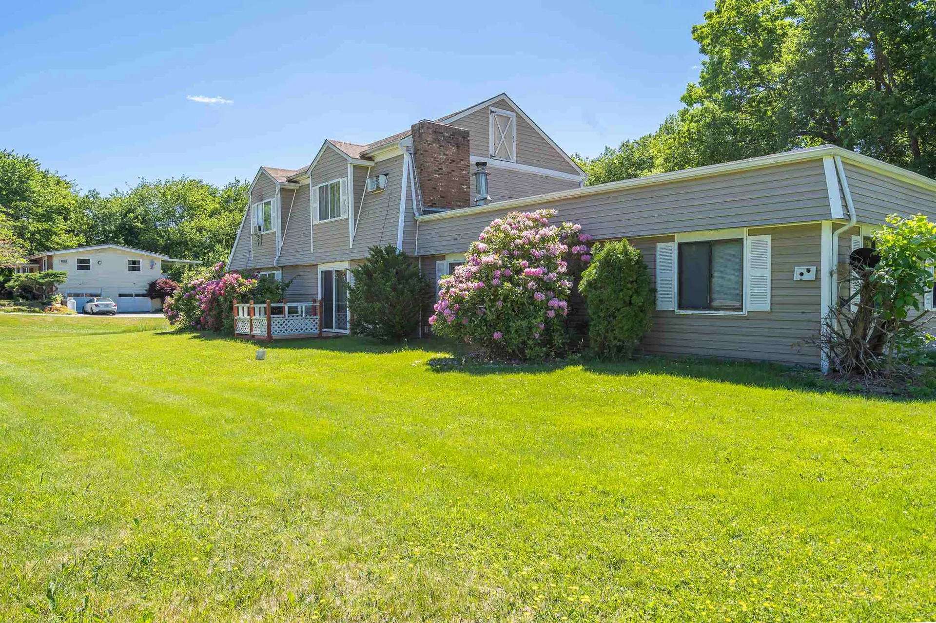 2 Jacob Avenue Hooksett NH 03106