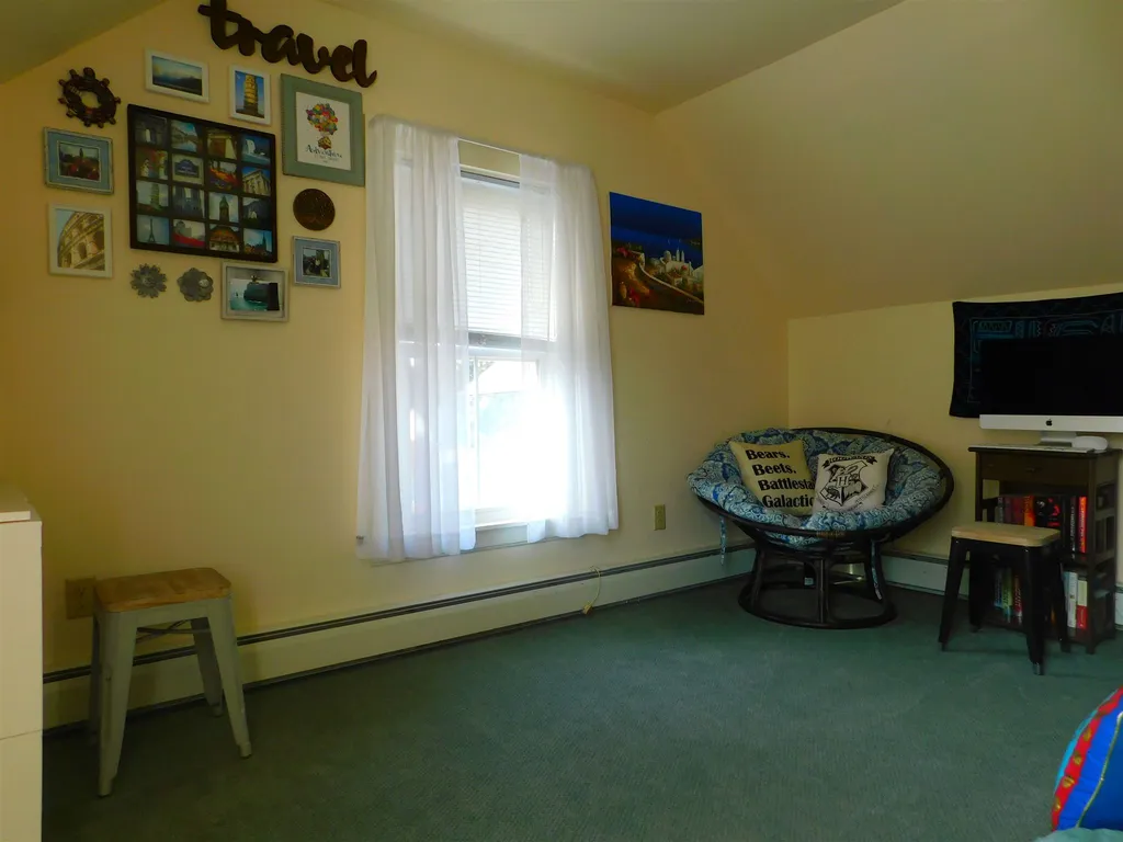 54 Pine Avenue Keene NH 03431