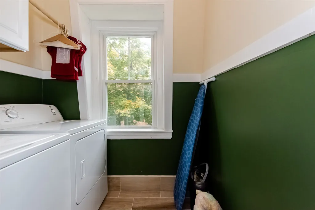 20 Samuel Hanson Avenue Dover NH 03820