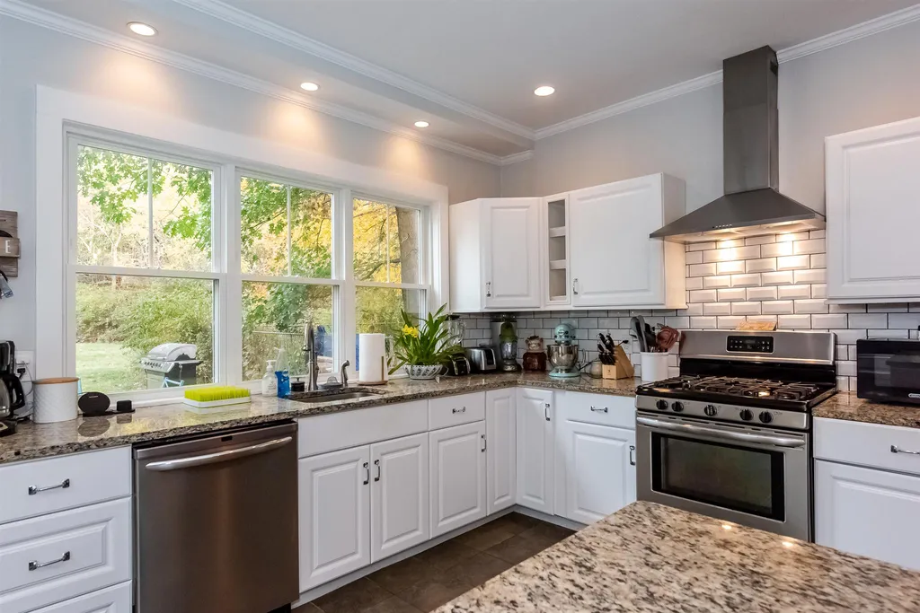 20 Samuel Hanson Avenue Dover NH 03820