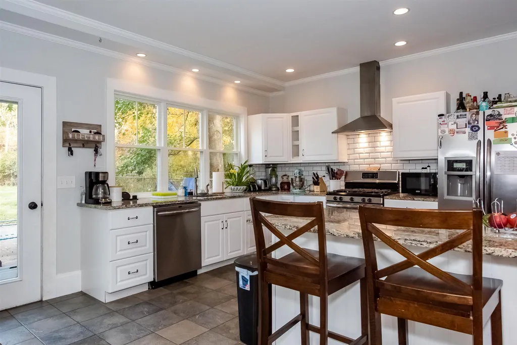 20 Samuel Hanson Avenue Dover NH 03820