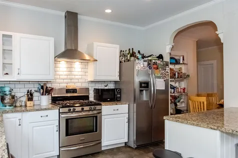 20 Samuel Hanson Avenue Dover NH 03820