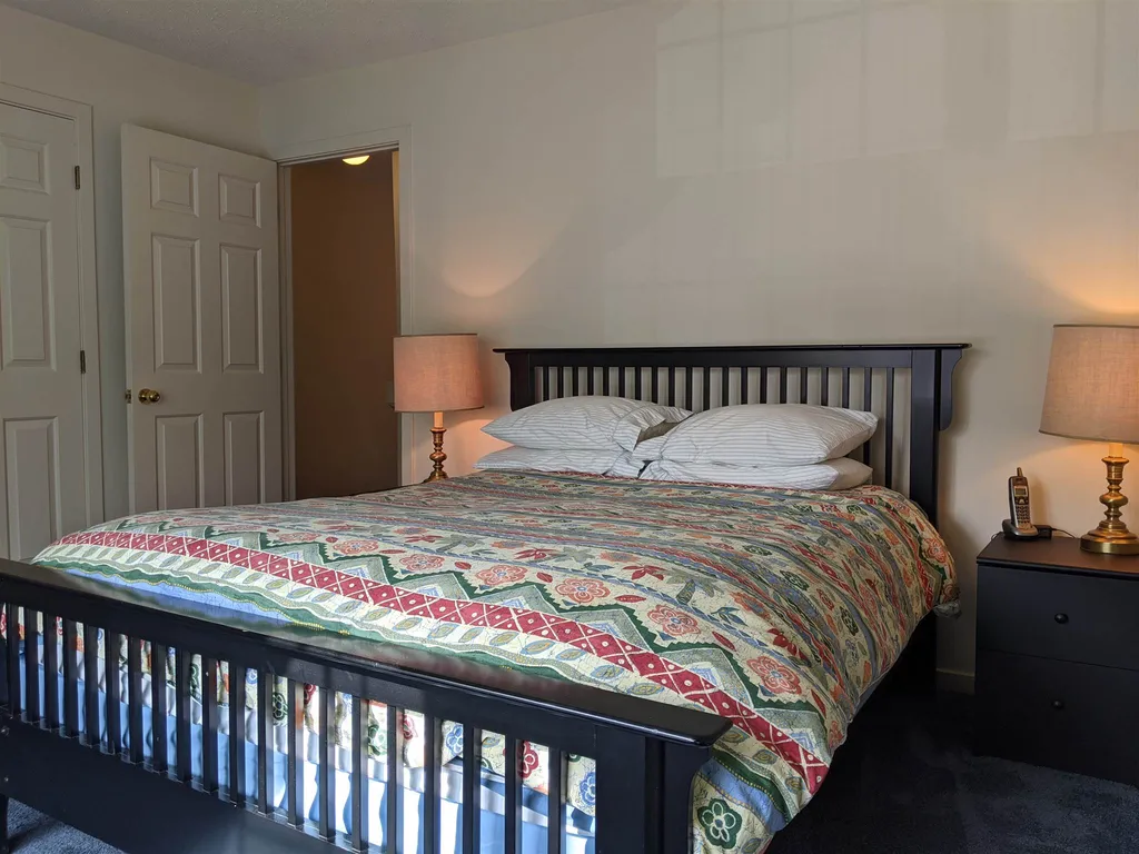 13804 Riverside Townhouses Road Manchester VT 05255
