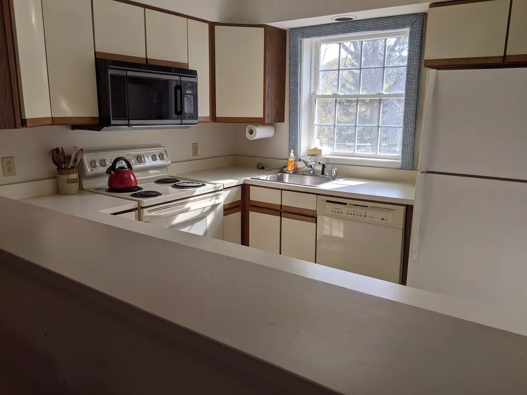 13804 Riverside Townhouses Road Manchester VT 05255