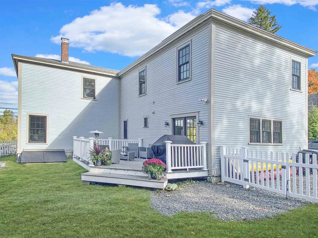 59 East Derry Road Derry NH 03038