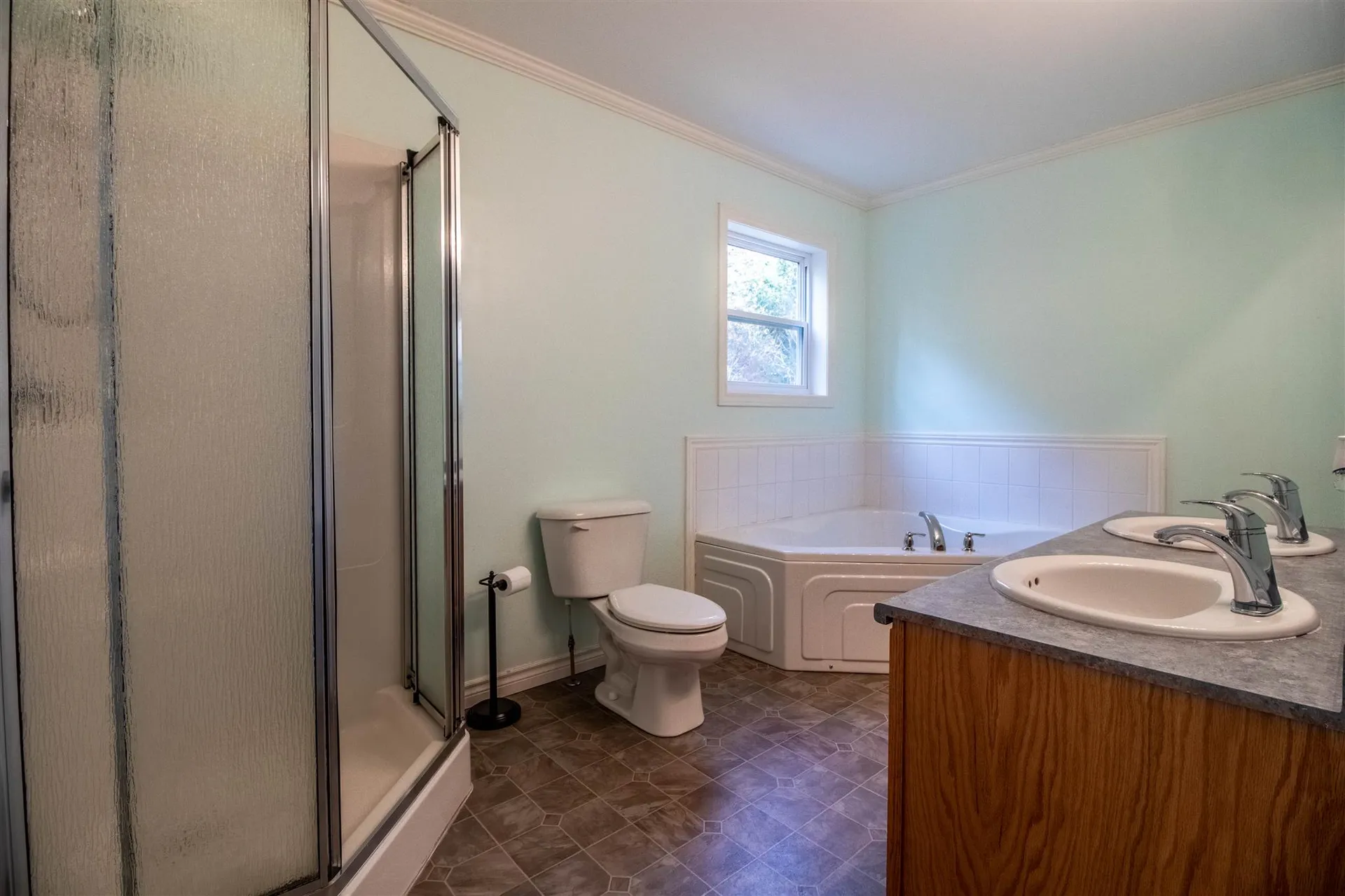 164 Mast Road Epping NH 03042