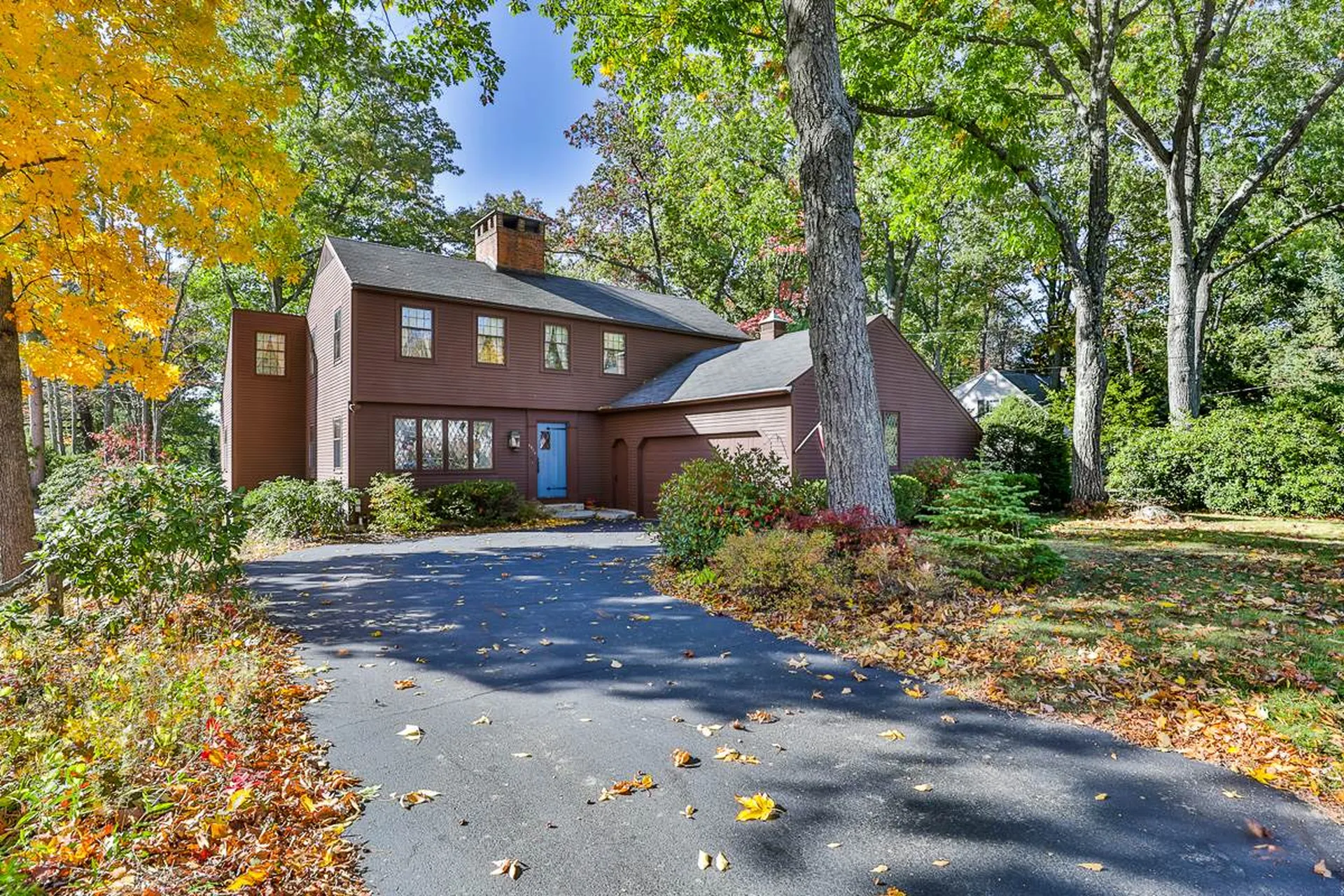 1472 Belmont Street Manchester NH 03104