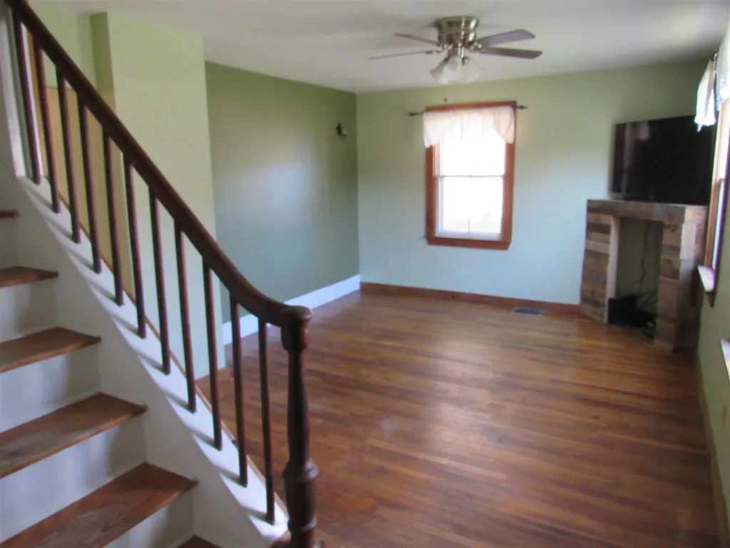 186 South Road Swanzey NH 03446