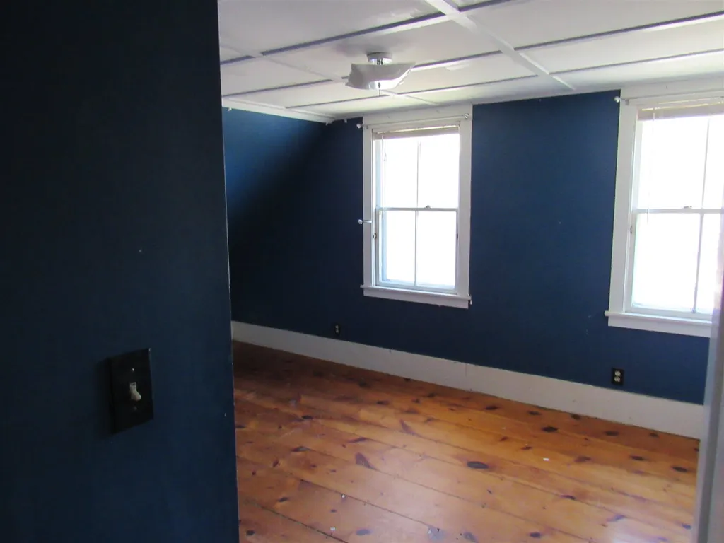 186 South Road Swanzey NH 03446