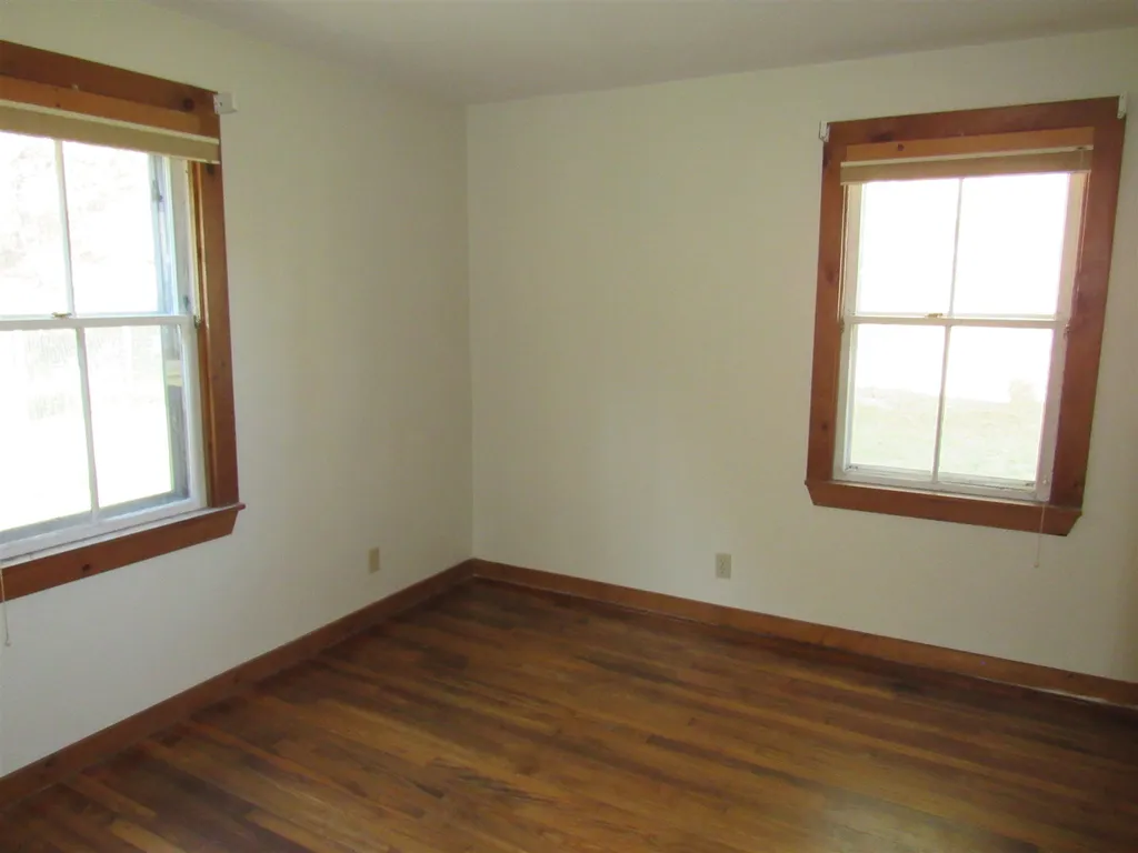 186 South Road Swanzey NH 03446