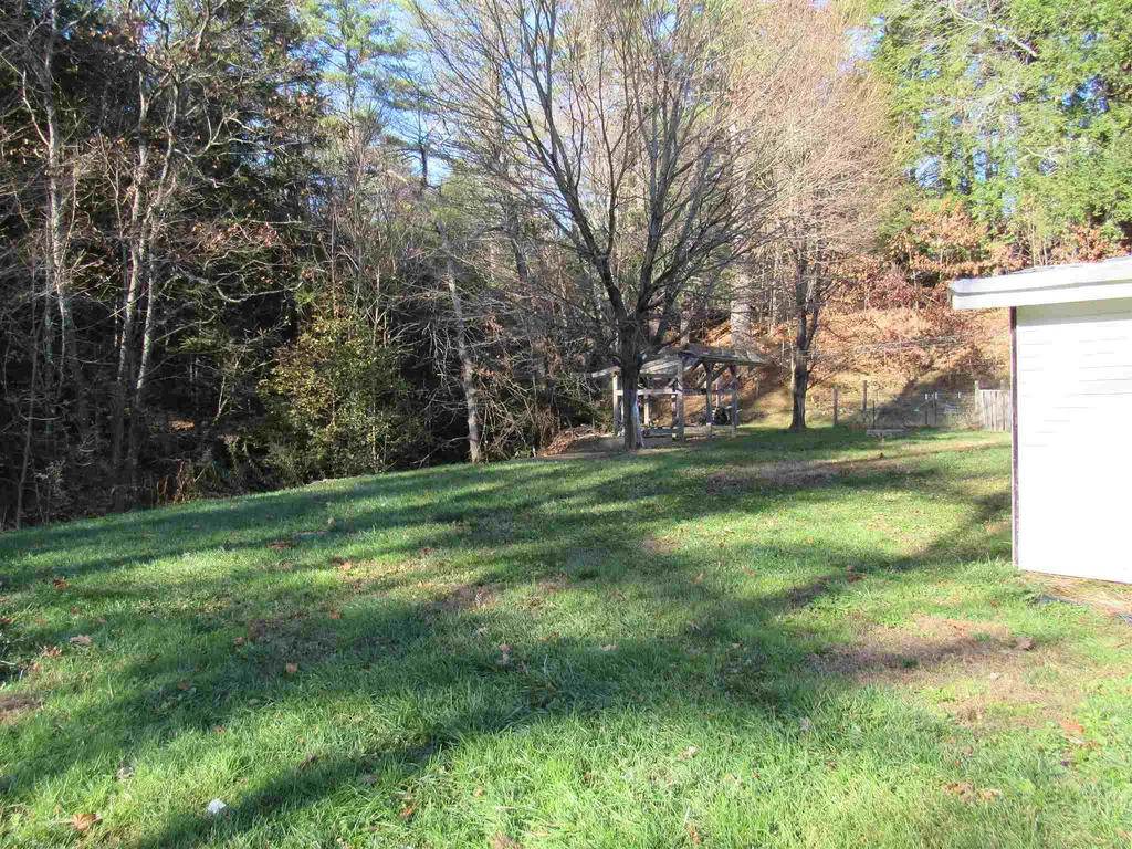 186 South Road Swanzey NH 03446