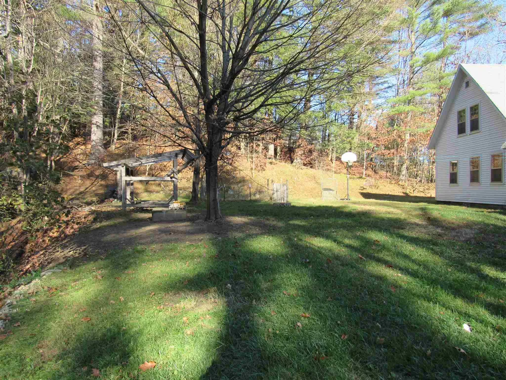 186 South Road Swanzey NH 03446