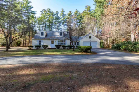 81 Ponemah Road Amherst NH 03031