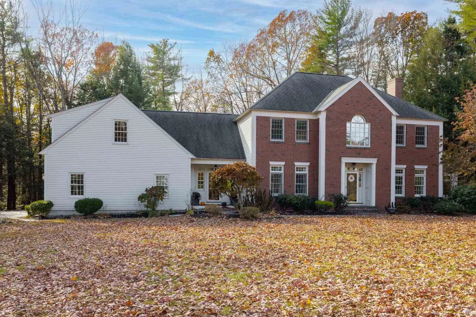 26 Deertrees Lane Newfields NH 03856