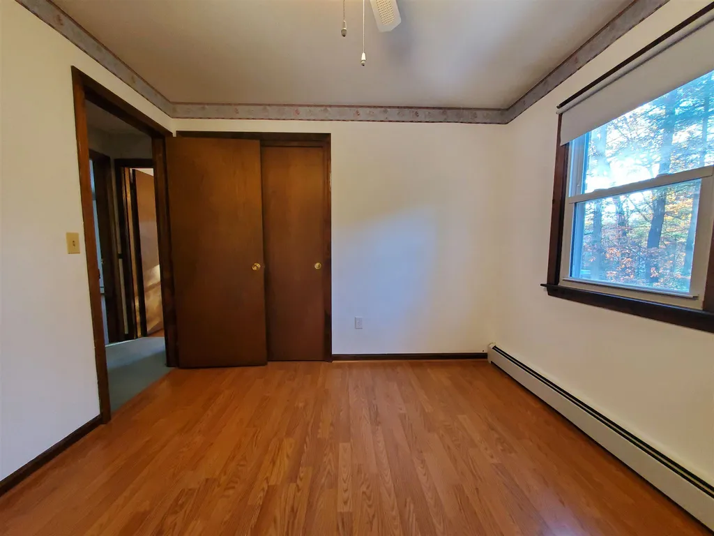 156 Mammoth Road Londonderry NH 03053