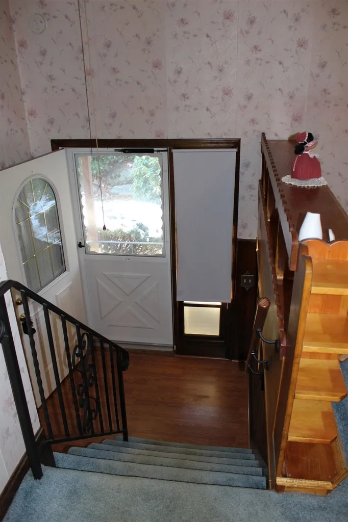 156 Mammoth Road Londonderry NH 03053