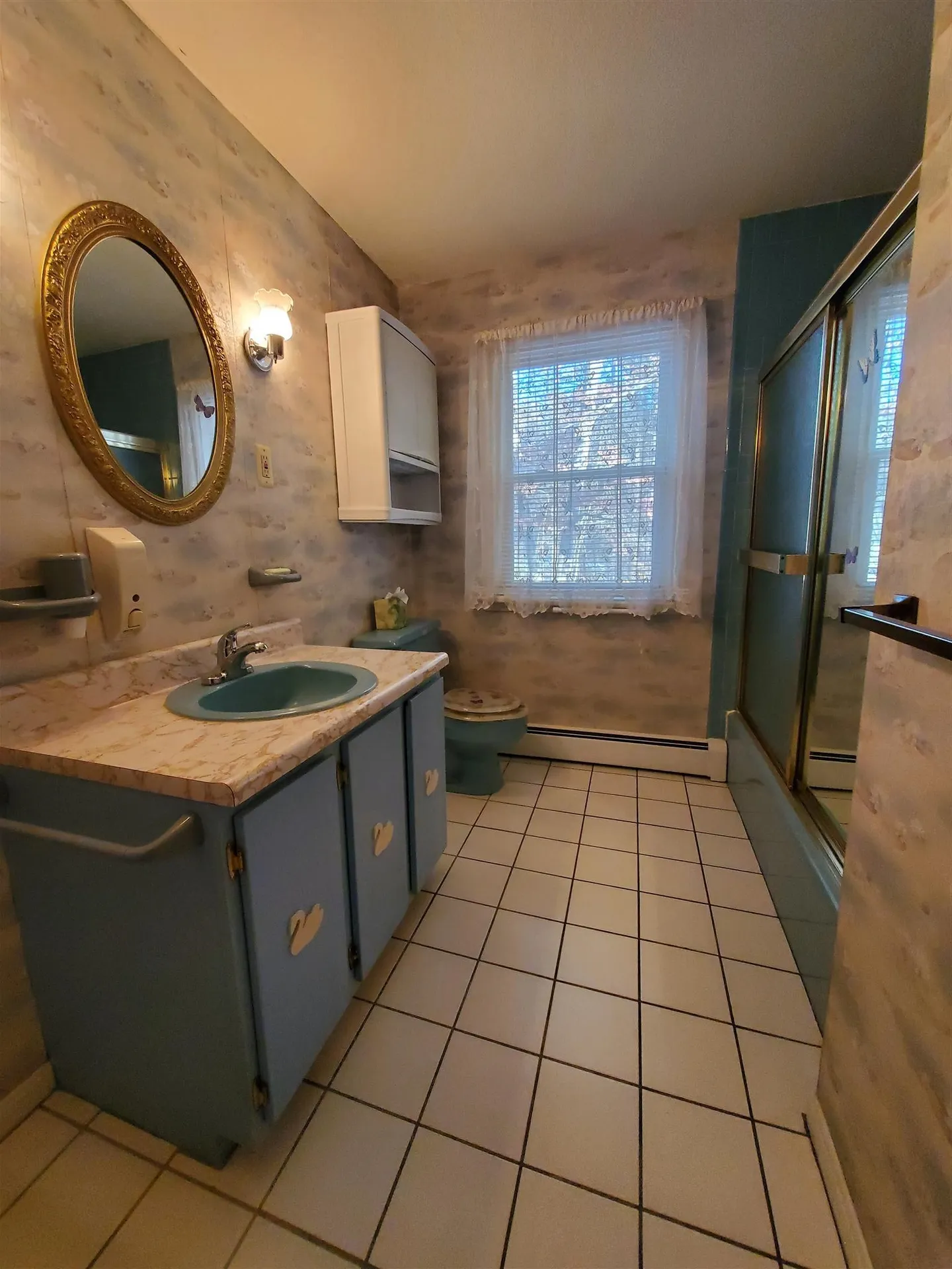 156 Mammoth Road Londonderry NH 03053