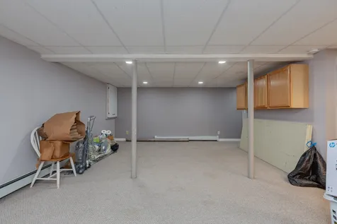 10 Lincoln Drive Raymond NH 03077