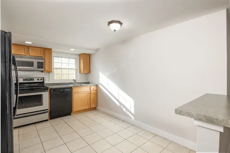 5 Carriage Hill Lane Eliot ME 03903